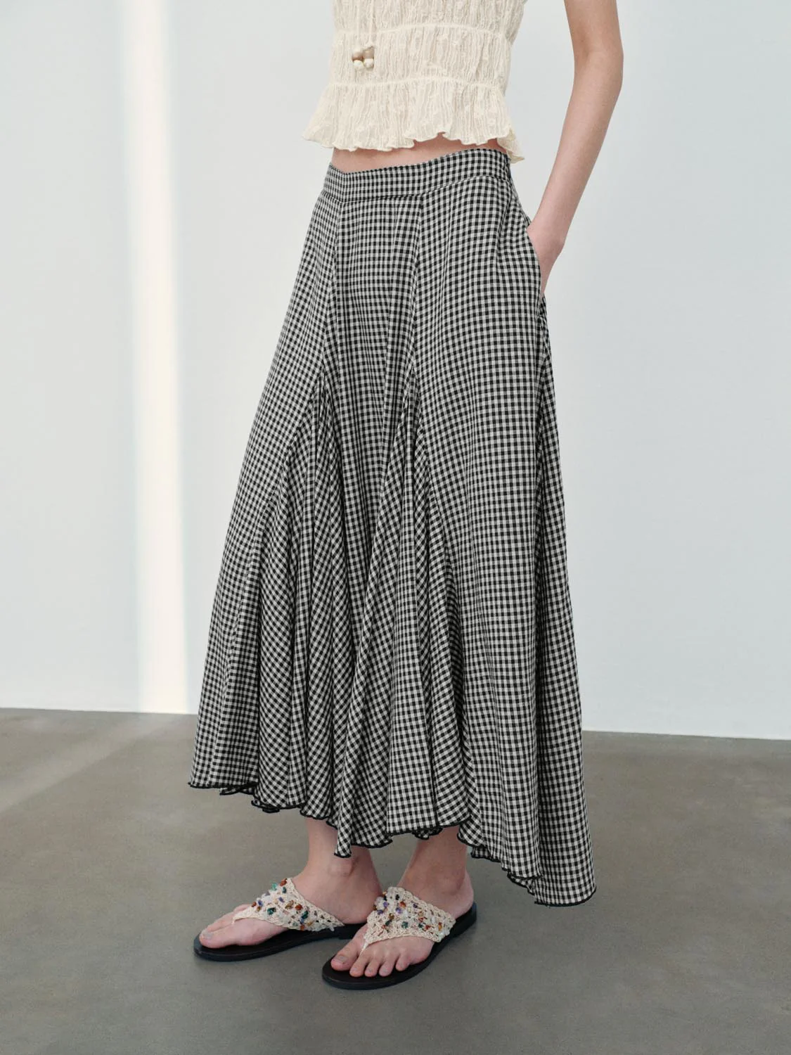 Asymmetric Check Pleated A-Line Midi Skirts - Image 3