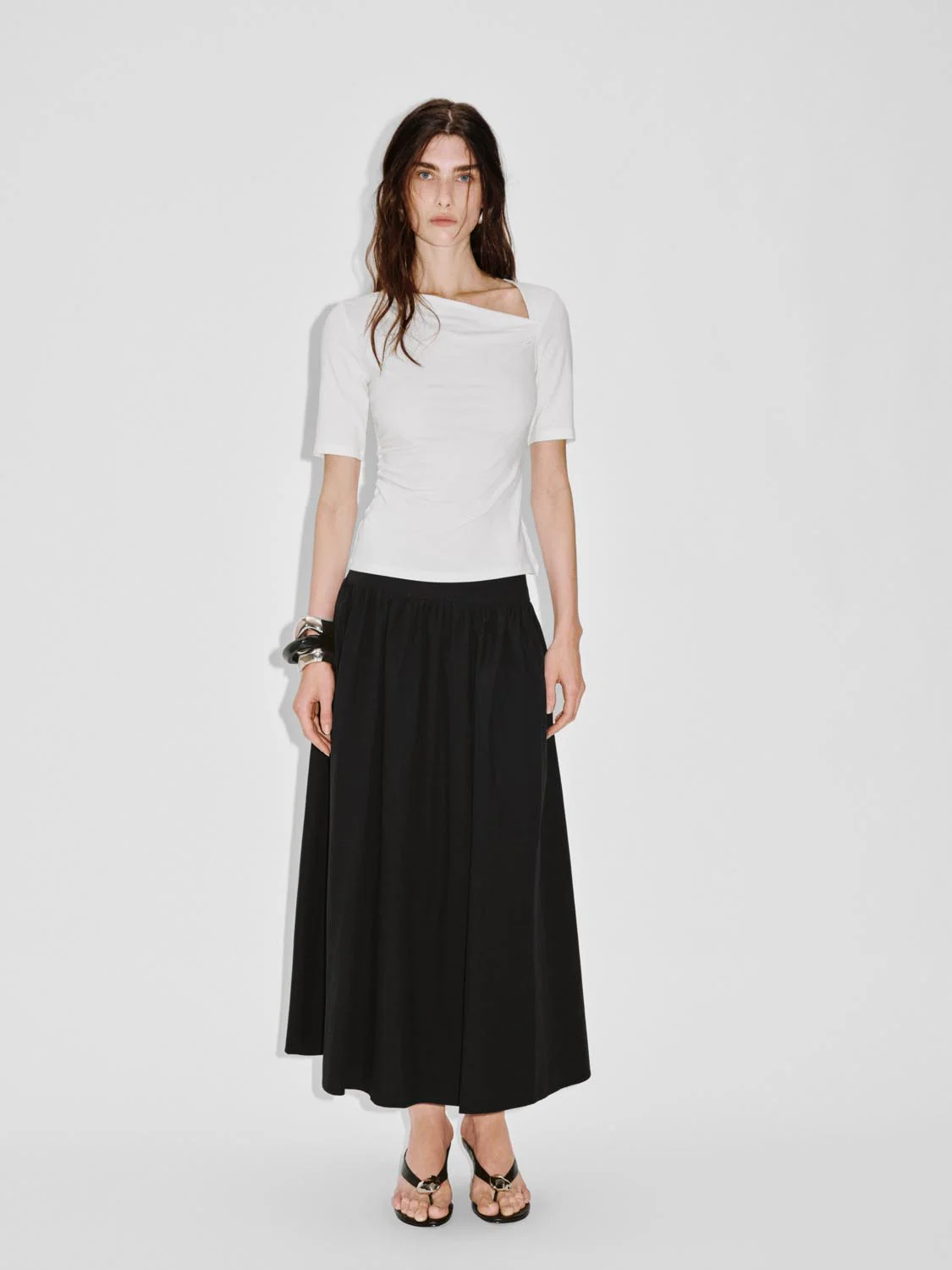 Asymmetric Neck Ruched Skinny Fit T-Shirts - Image 11