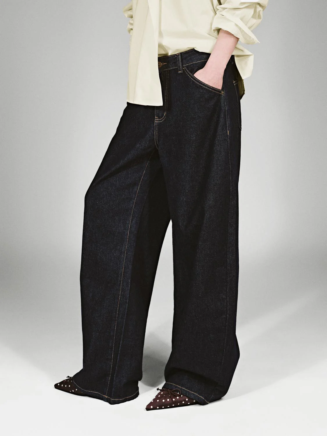 Barrel Leg Jeans - Image 3