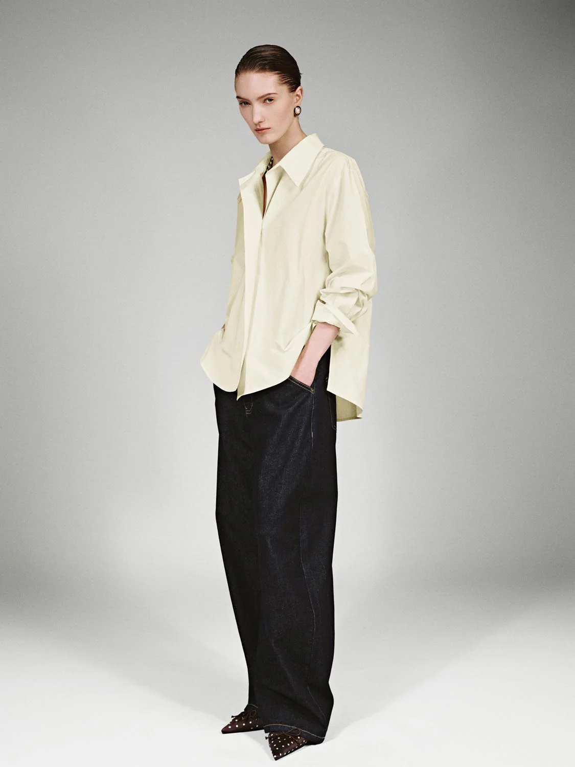 Barrel Leg Jeans - Image 7
