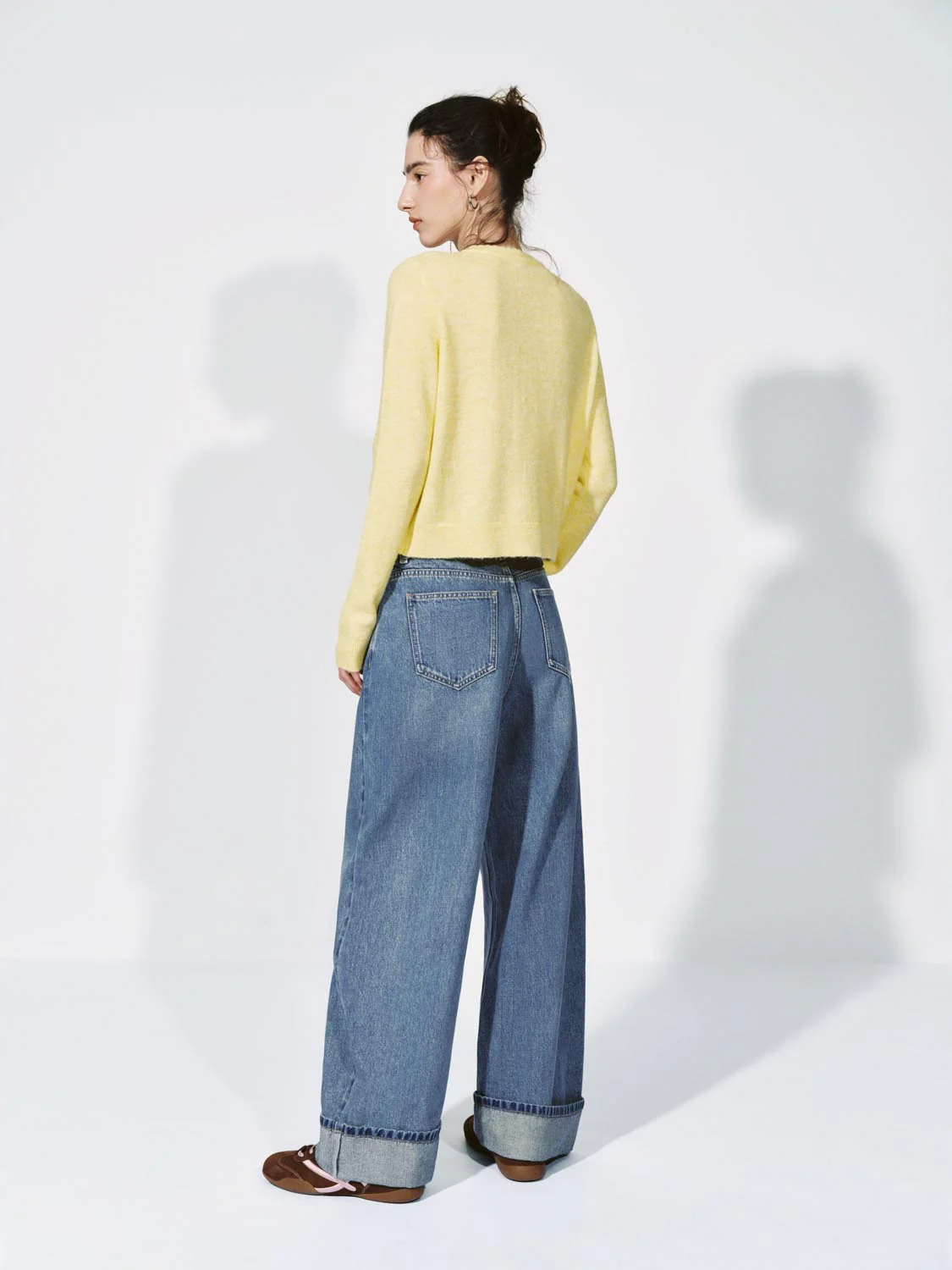 Barrel Leg Jeans - Image 4