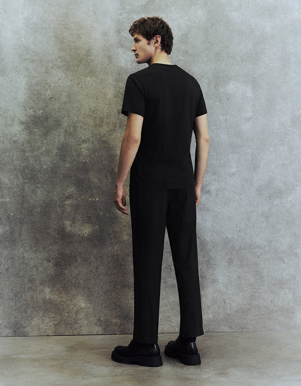 Basic Crew Neck T-Shirt - Image 24