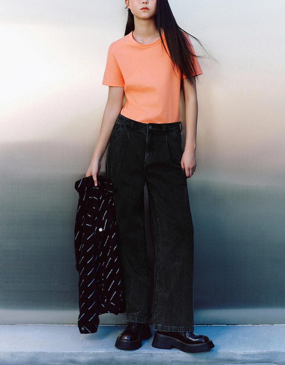 Basic Crew Neck T-Shirt - Image 95