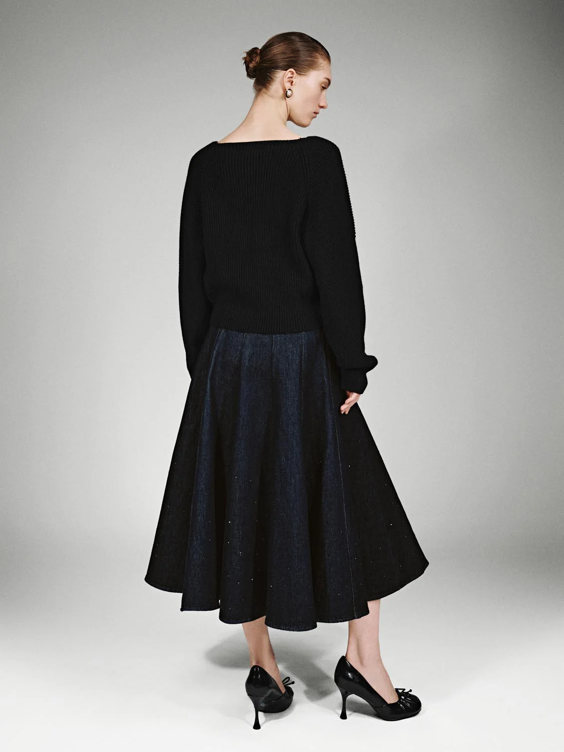 Beaded Pleated Denim Midi Skirts - Image 4