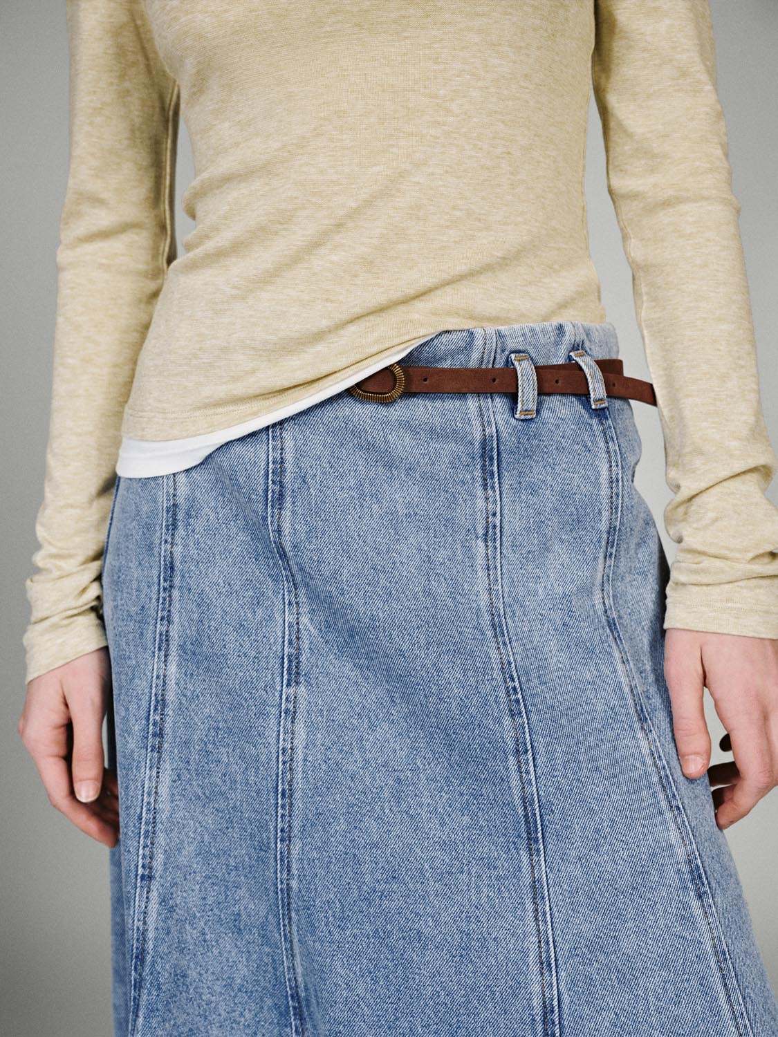 Belted Seamed Denim Midi Skirts - Image 5