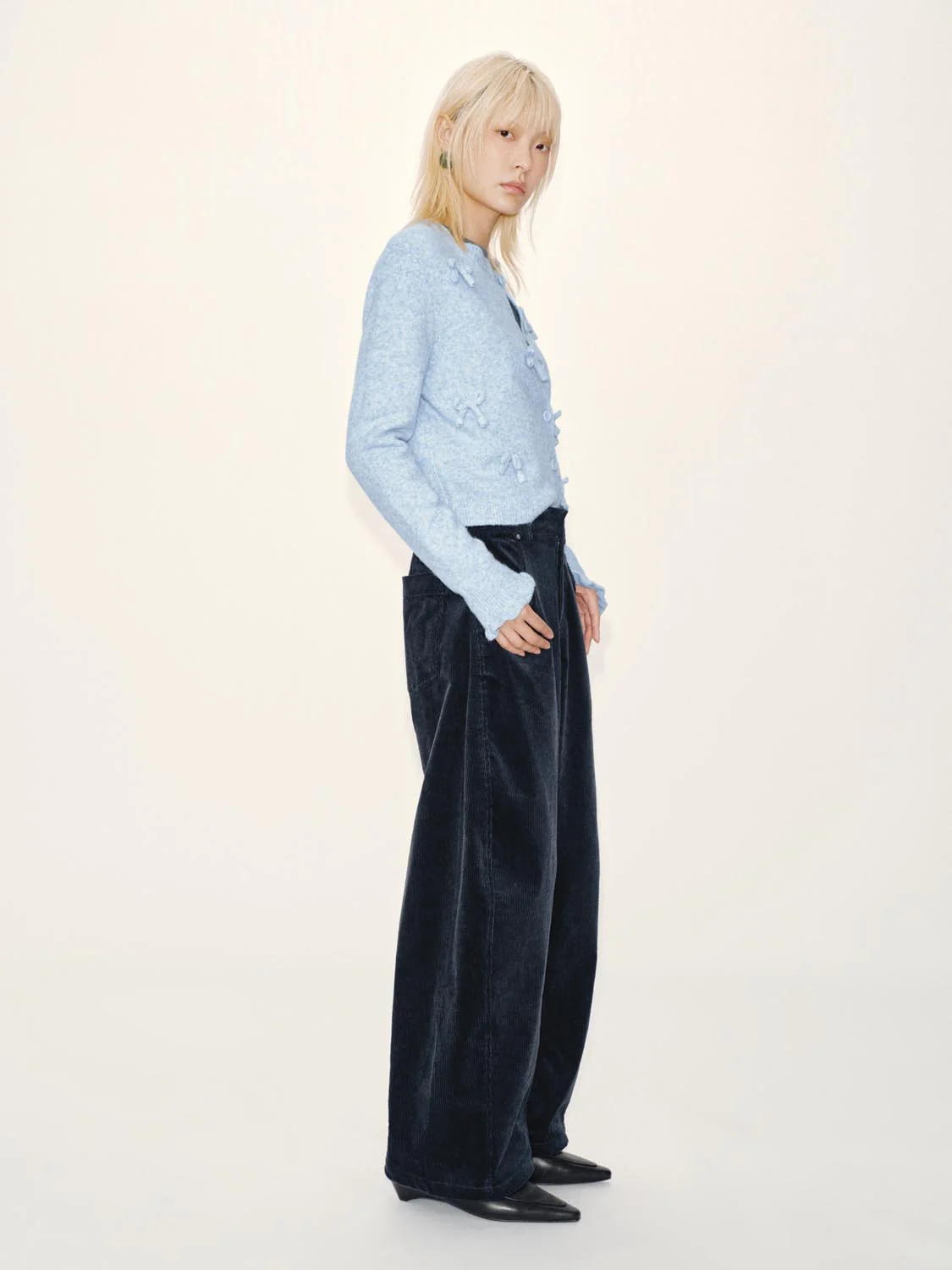 Bow Applique Crew Neck Knitted Cardigans - Image 5