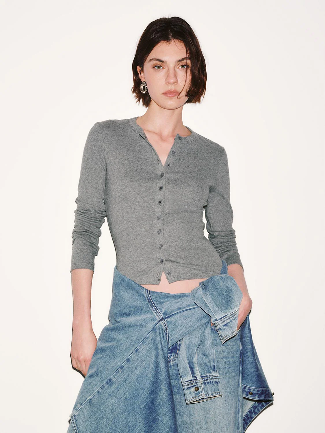 Button Detail Crew Neck Long Sleeve Skinny Fit T-Shirts - Image 9