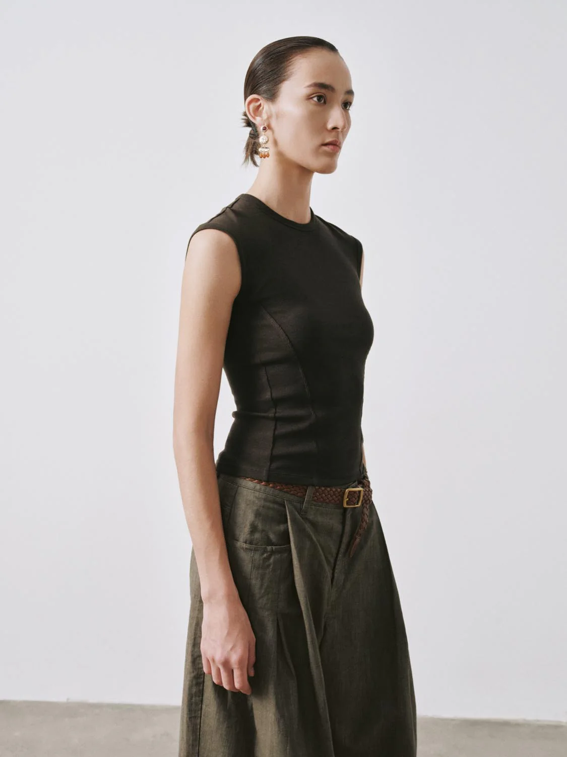 Capped Sleeve Skinny-Fit T-Shirts - Image 10