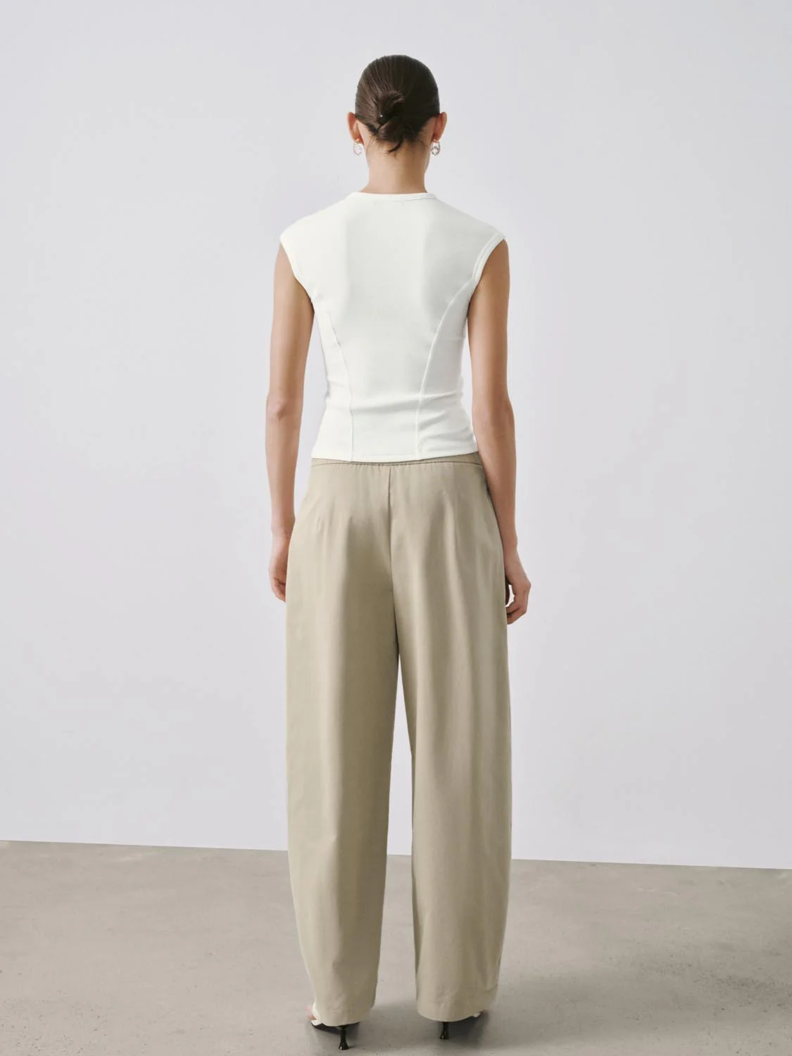Capped Sleeve Skinny-Fit T-Shirts - Image 22
