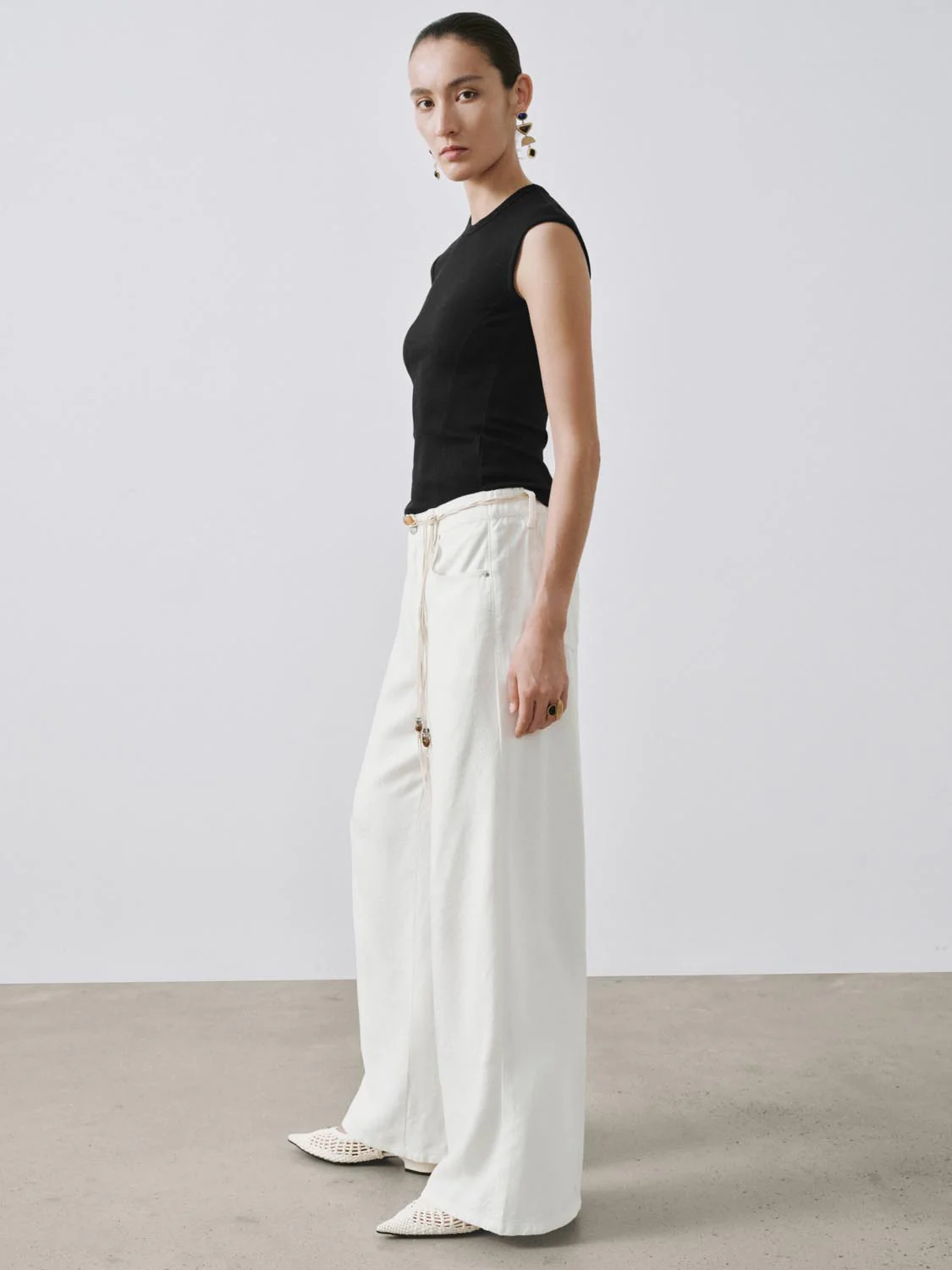Capped Sleeve Skinny-Fit T-Shirts - Image 5