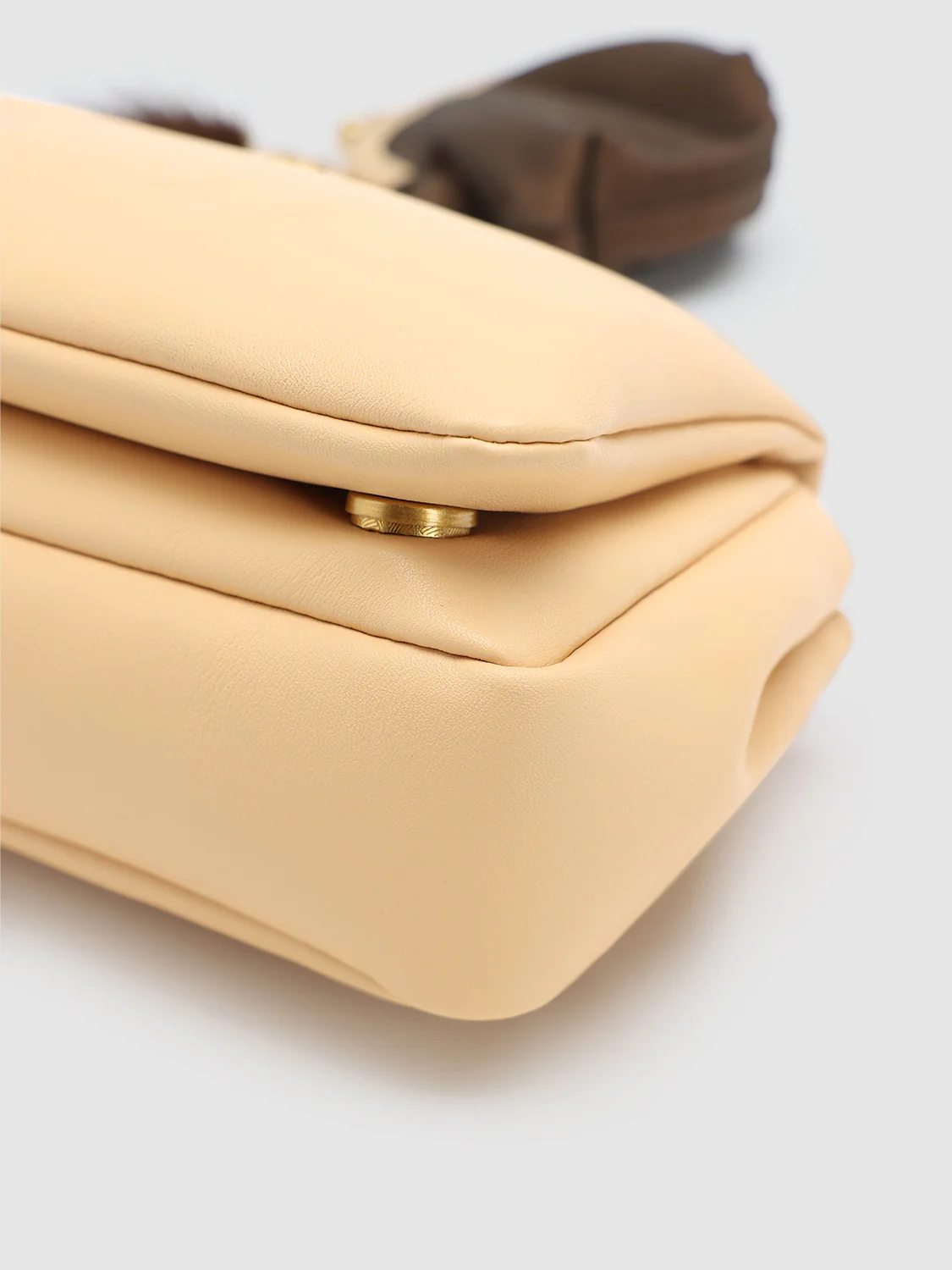 Chain Detail Mini Shoulder Crossbody Bags - Image 11