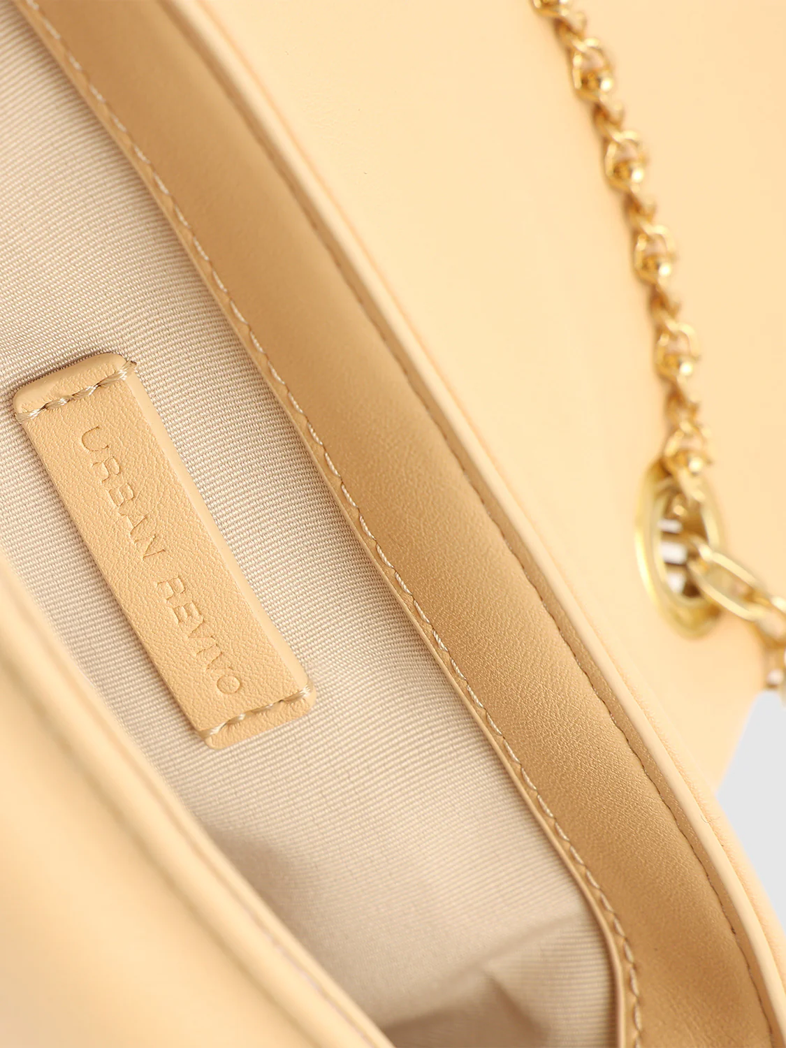 Chain Detail Mini Shoulder Crossbody Bags - Image 12