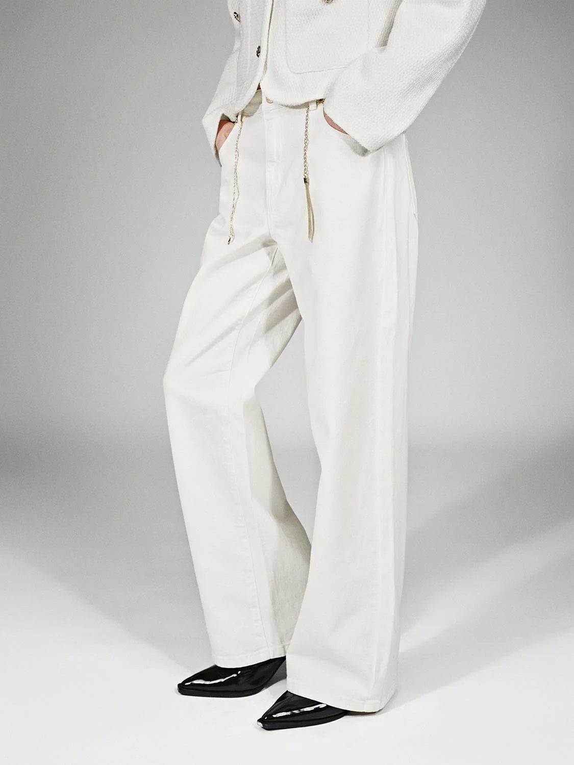 Chain Detail Wide Leg Jeans - Image 3
