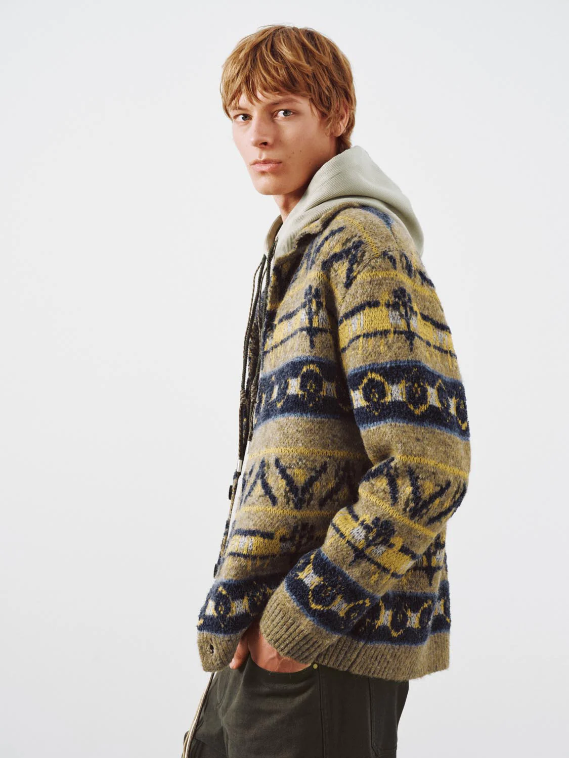 Collared Intarsia Knitted Cardigans - Image 2