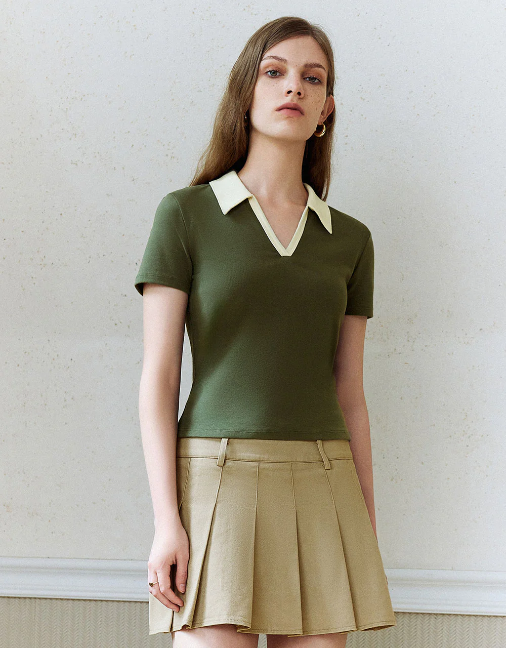 Collared Neck Two Toned T-Shirt - Image 36