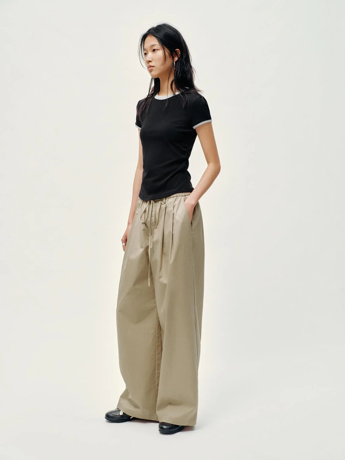 Contrast Crew Neck Nipped Waist T-Shirts - Image 14