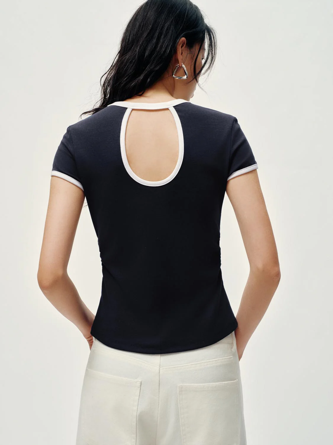 Contrast Crew Neck Nipped Waist T-Shirts - Image 6