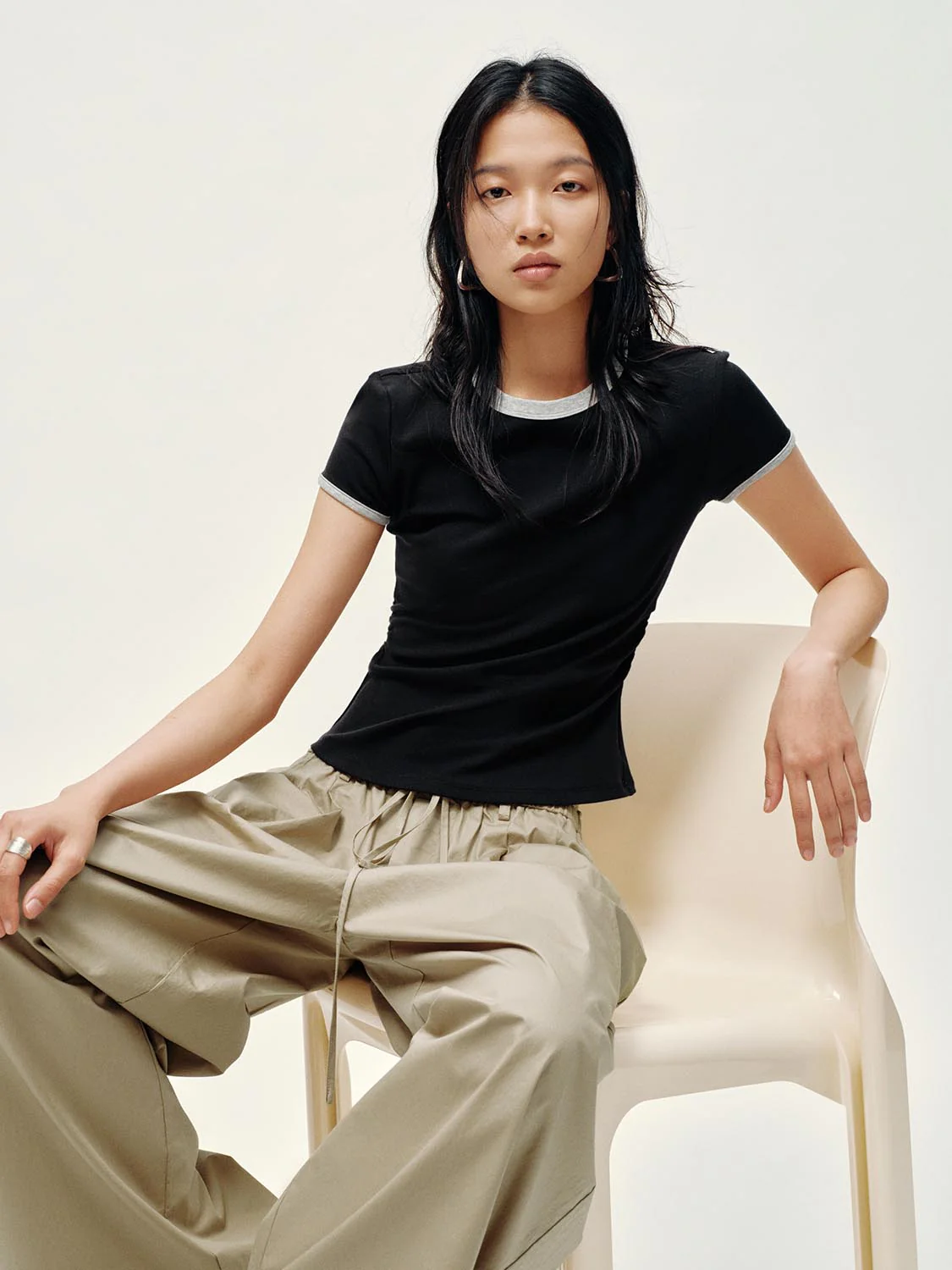 Contrast Crew Neck Nipped Waist T-Shirts - Image 9