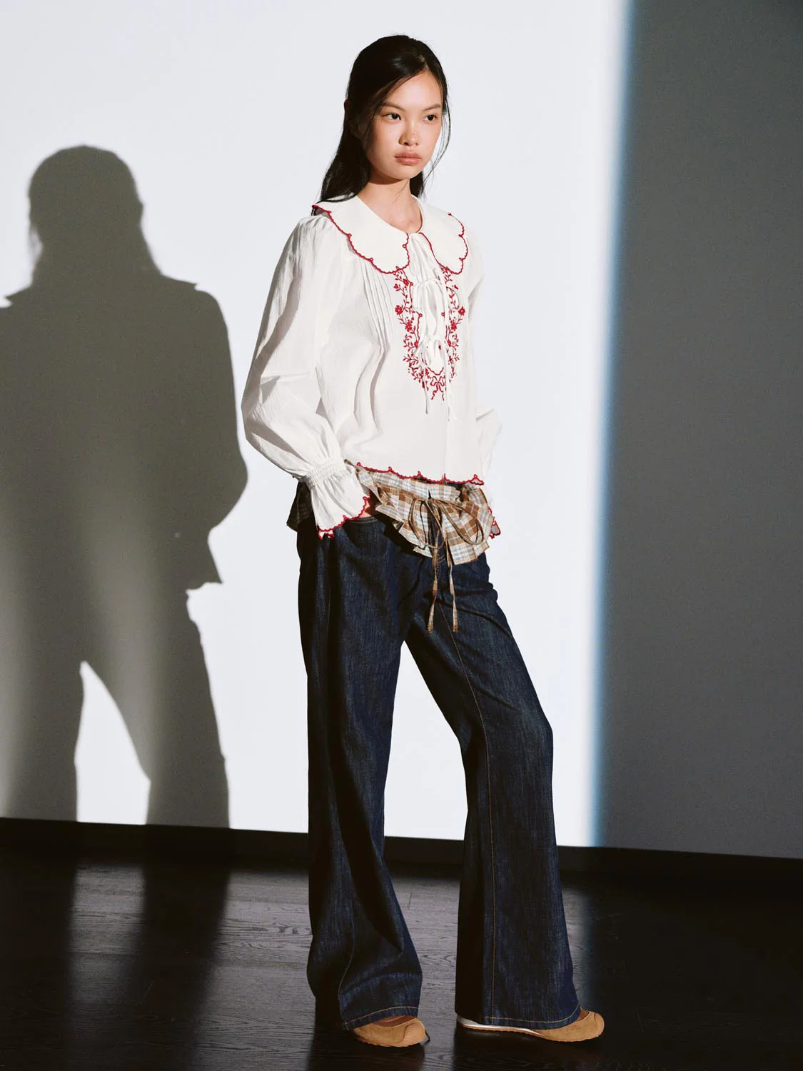 Contrast Ruffle Trim Tie Detail Overhead Shirts - Image 5