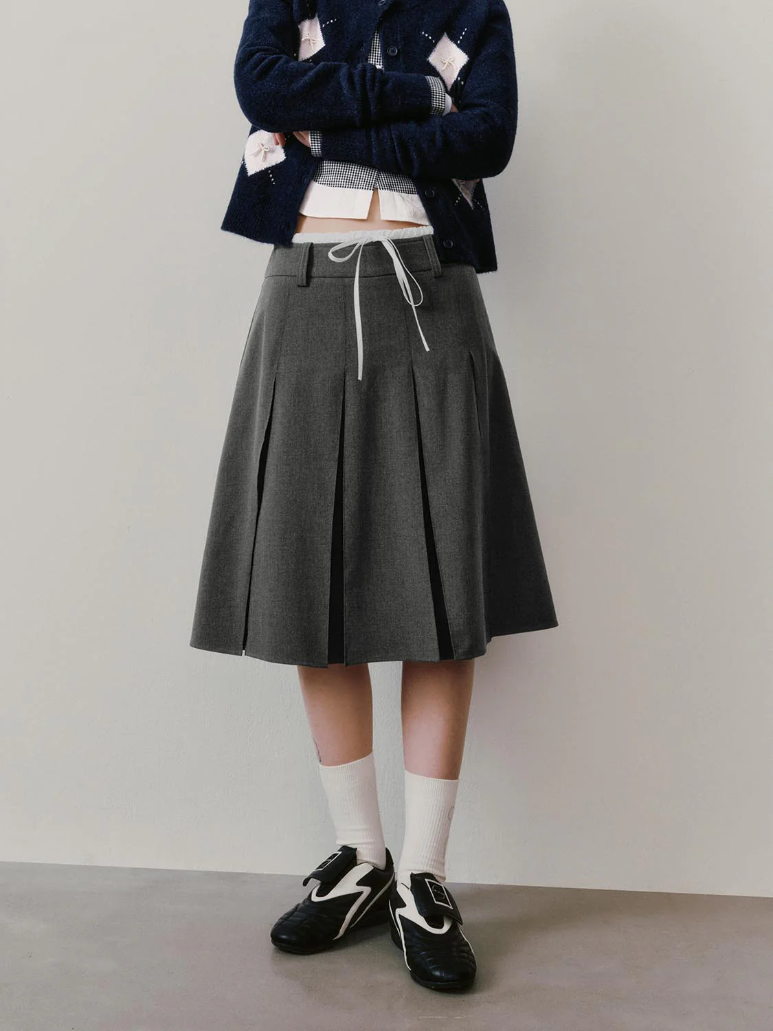 Contrast Trim Drawstring Pleated A-Line Mini Skirts - Image 17