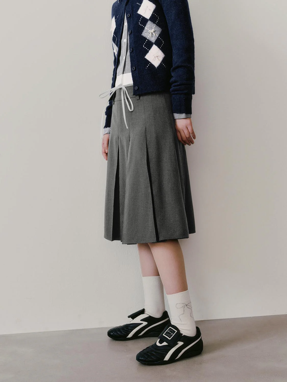 Contrast Trim Drawstring Pleated A-Line Mini Skirts - Image 3