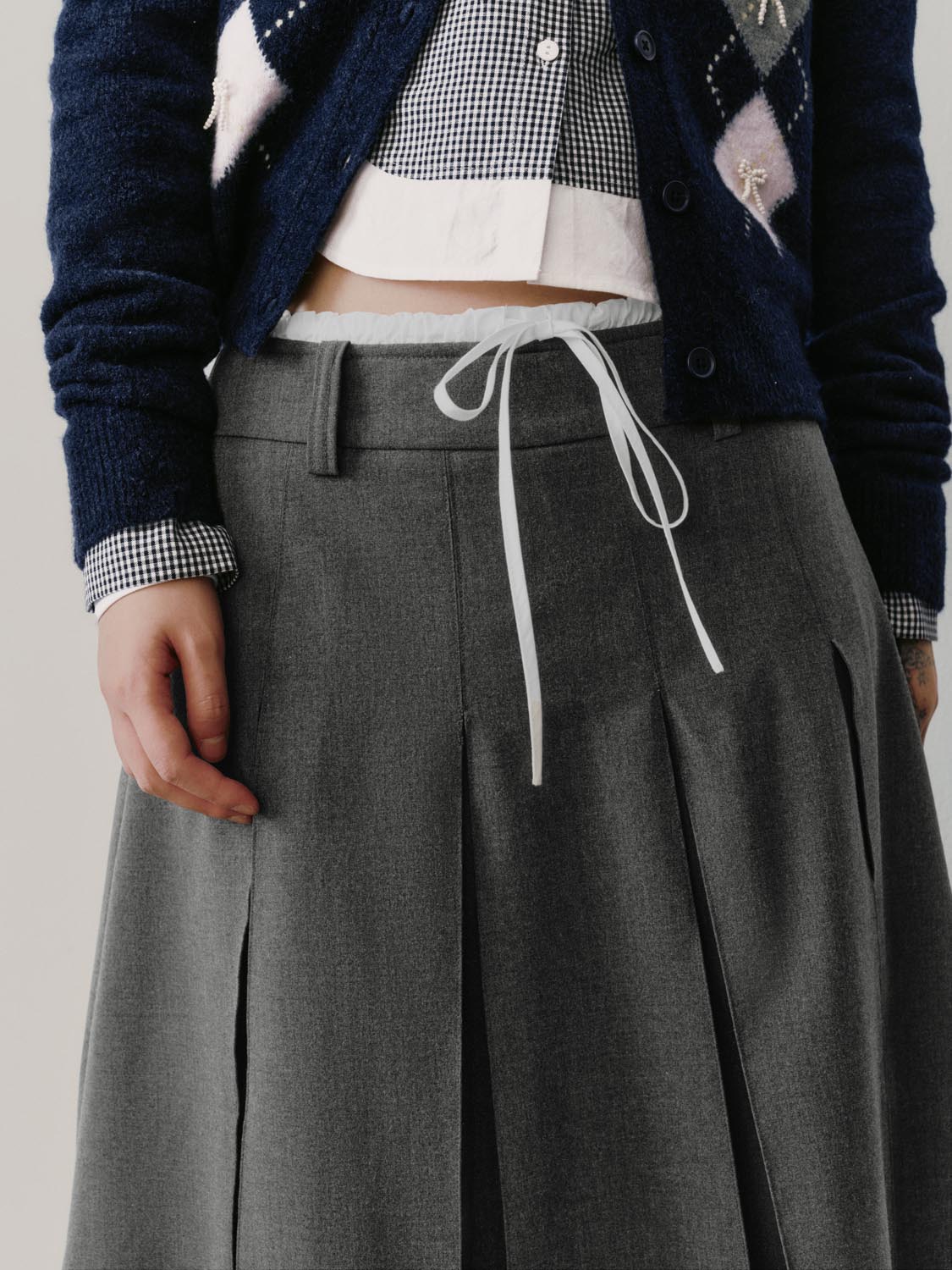 Contrast Trim Drawstring Pleated A-Line Mini Skirts - Image 5