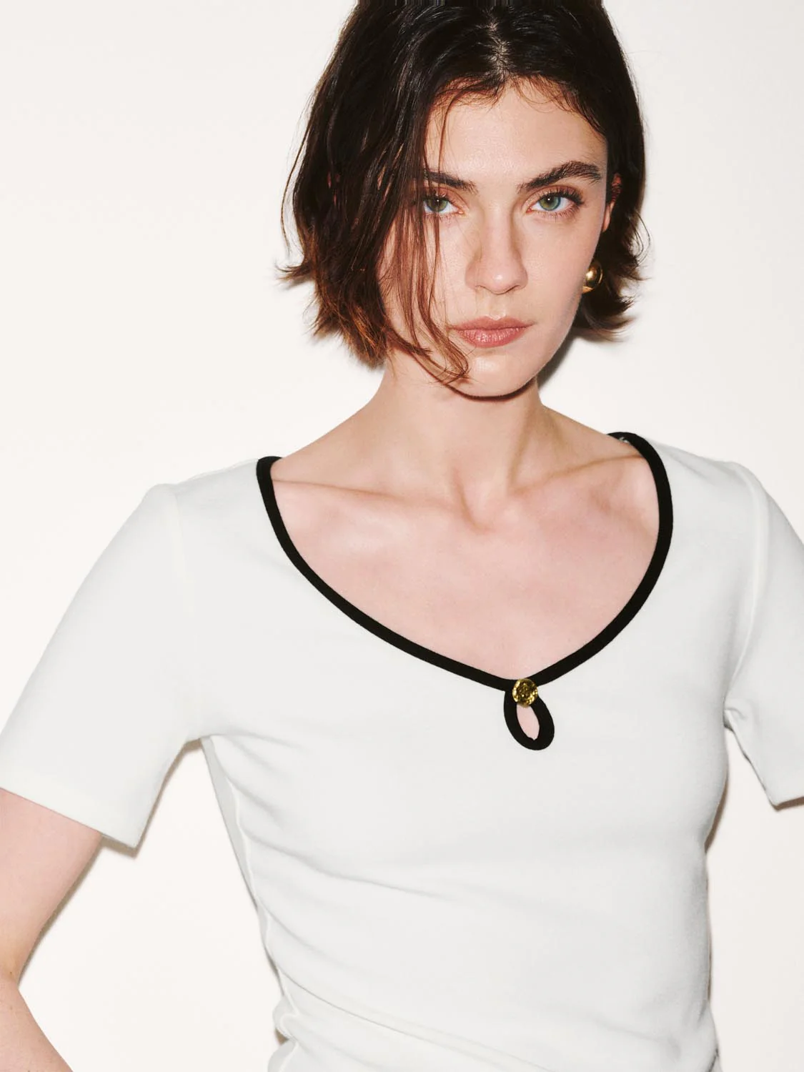 Contrast Trim Skinny-Fit T-Shirts - Image 3