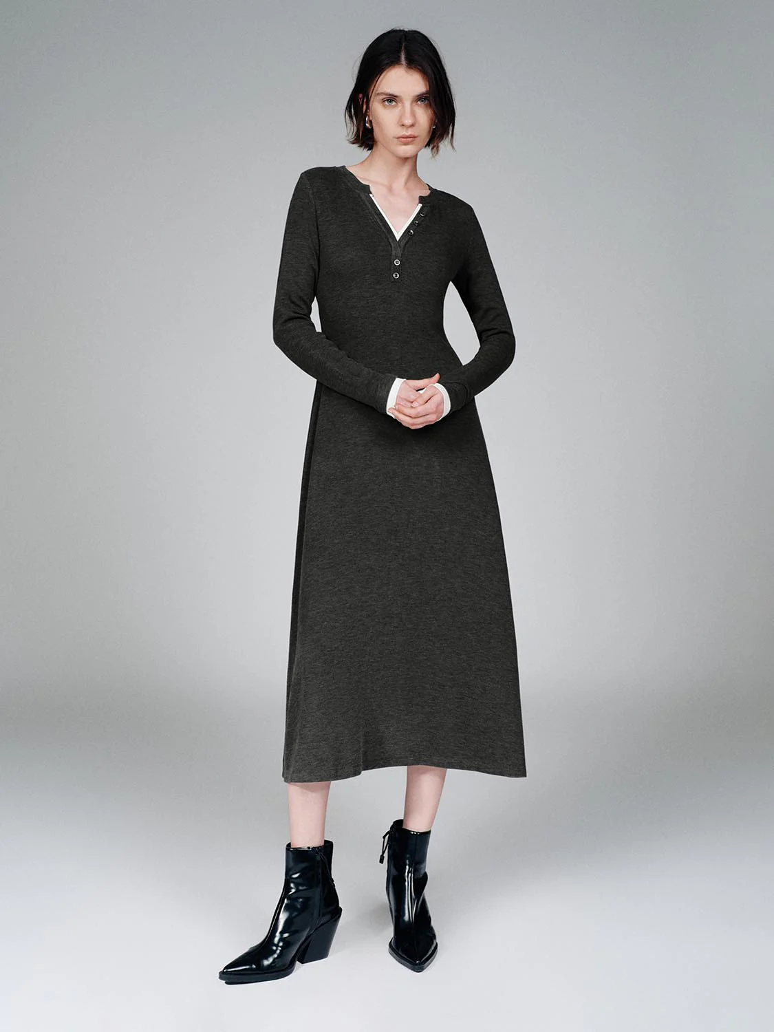 Contrast V-Neck Long Sleeve A-Line Midi Dresses - Image 9