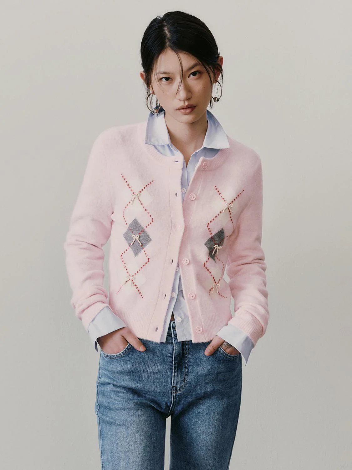 Crew Neck Argyle Intarsia Knitted Cardigans - Image 22