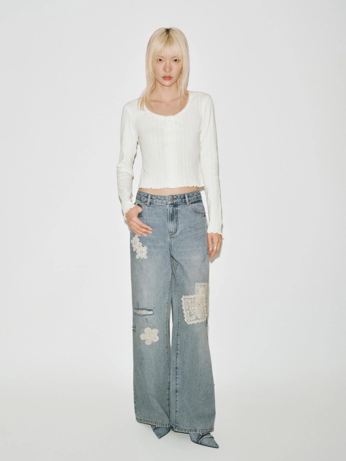 Crew Neck Bow Detail Ruffle Trim Long Sleeve T-Shirts - Image 4