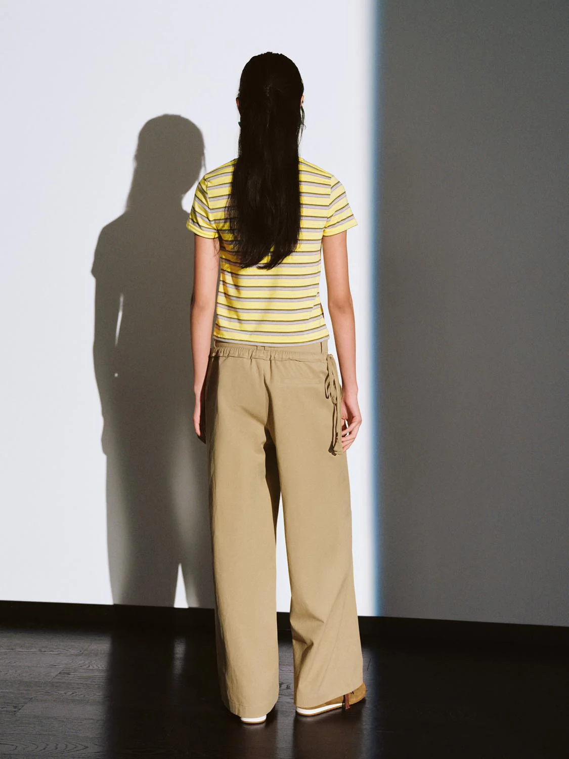Crew Neck Contrast Striped T-Shirts - Image 6