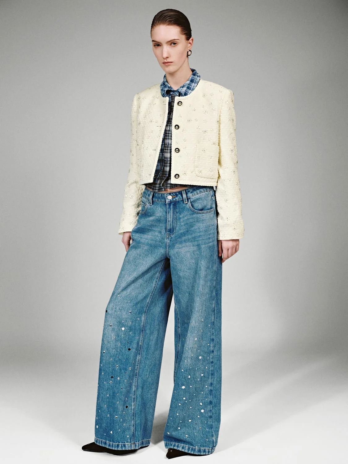 Crew Neck Embellished Button Up Jackets - Image 4