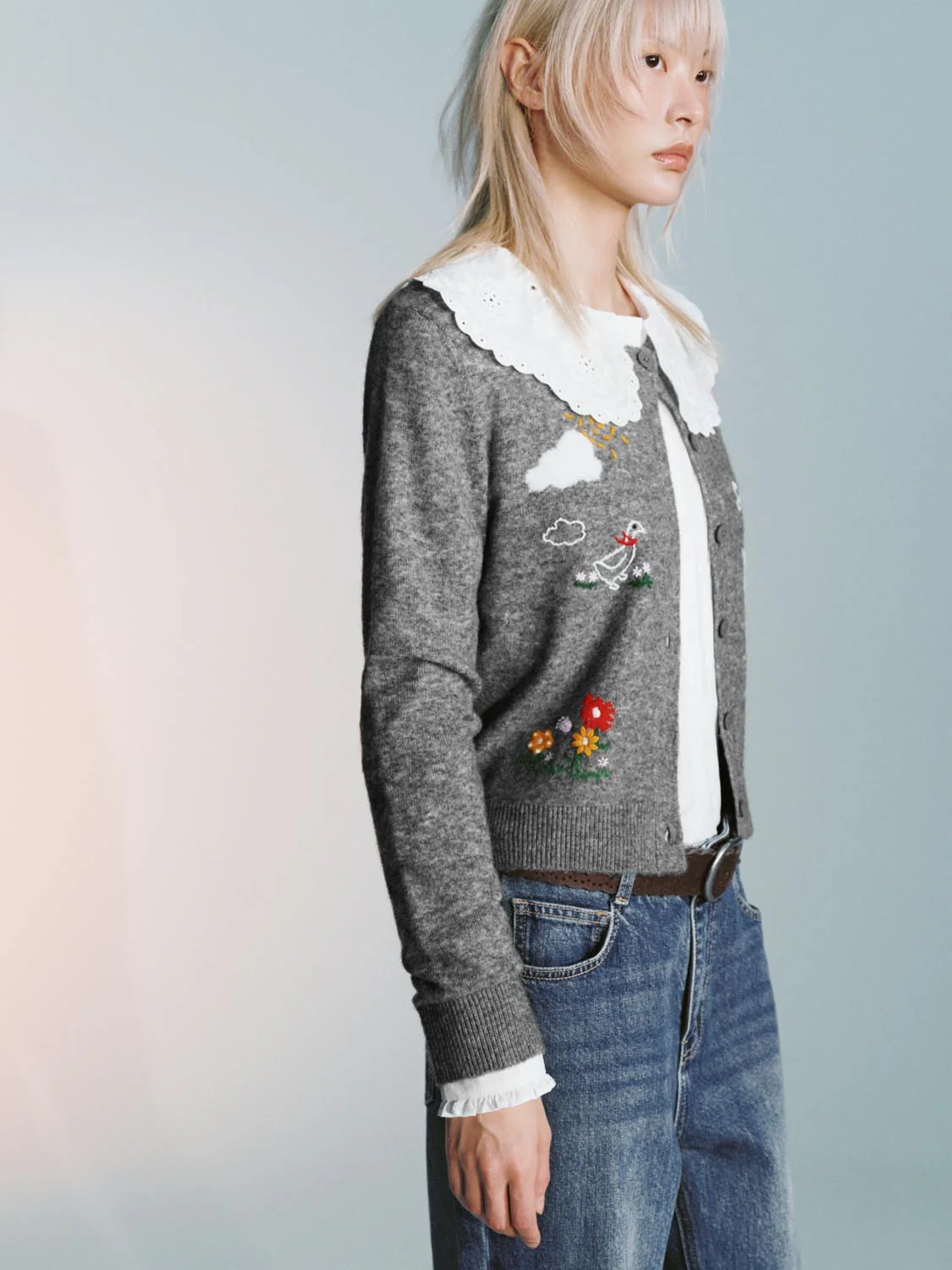 Crew Neck Embroidered Knitted Cardigans - Image 2