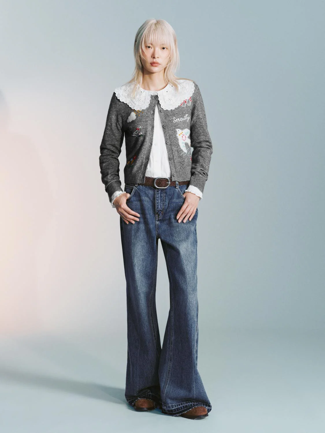 Crew Neck Embroidered Knitted Cardigans - Image 5