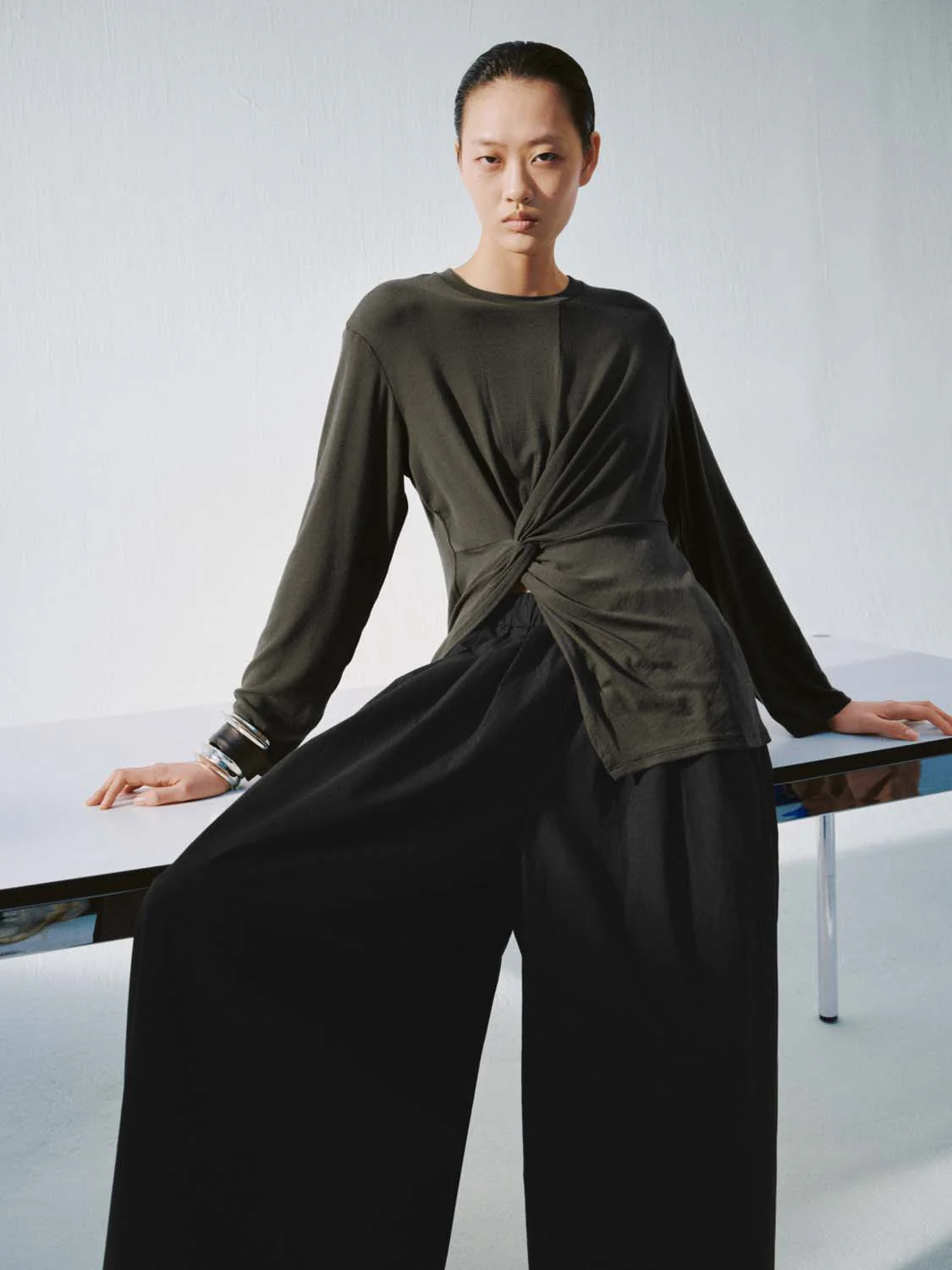 Crew Neck Knot Front Long Sleeve T-Shirts - Image 11