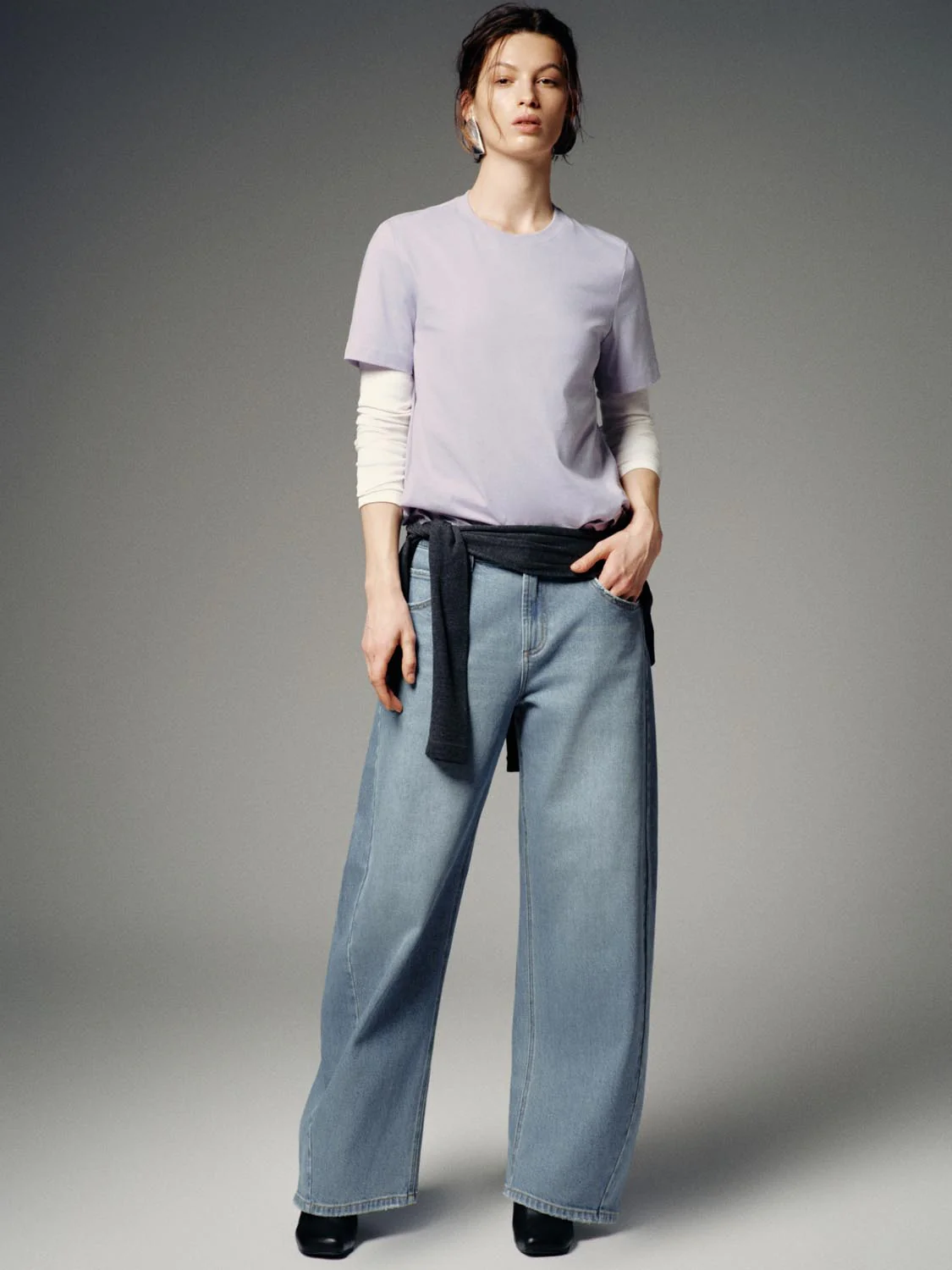 Crew Neck Loose Fit T-Shirts - Image 5