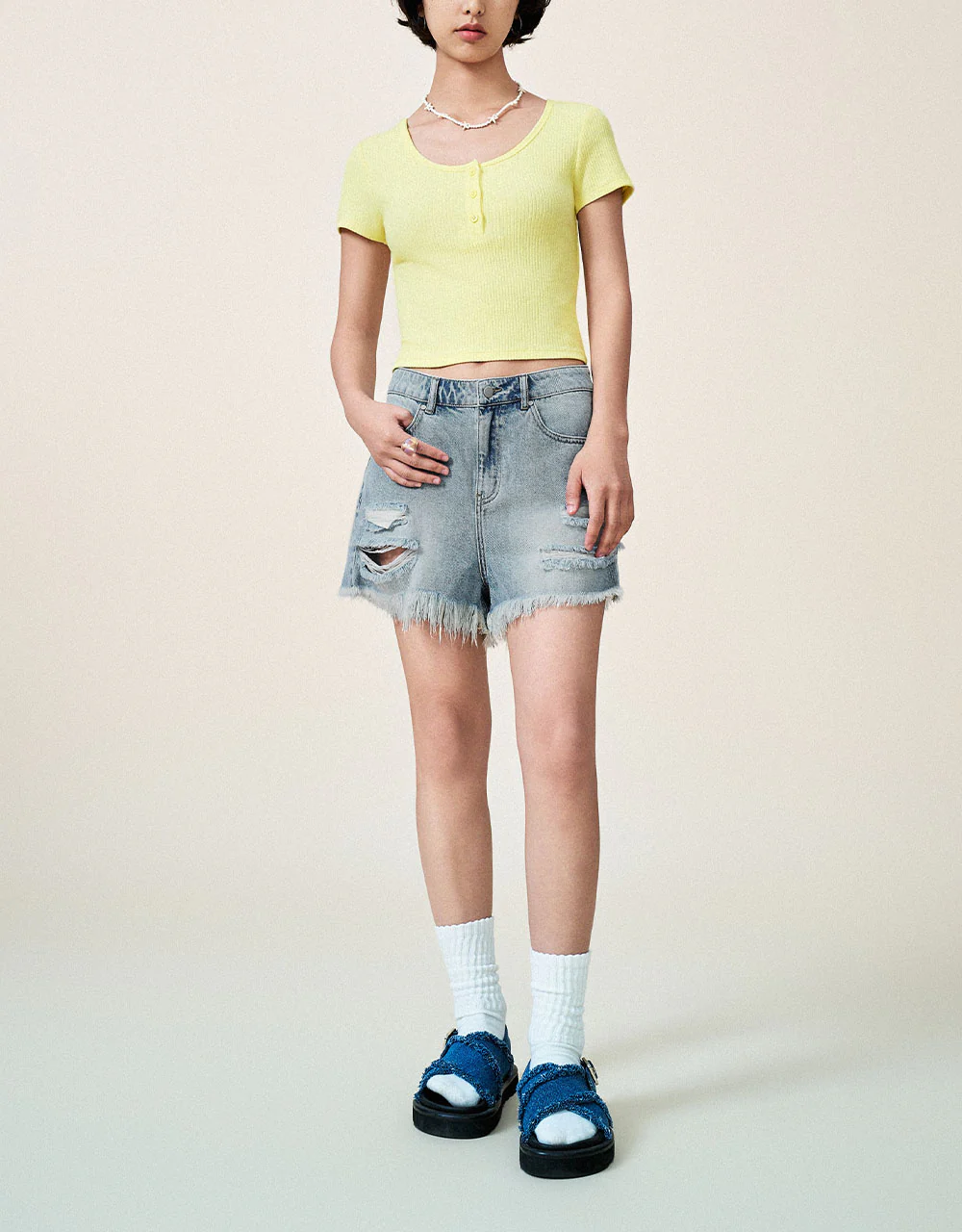 Crew Neck Skinny Knitted T-Shirt - Image 16