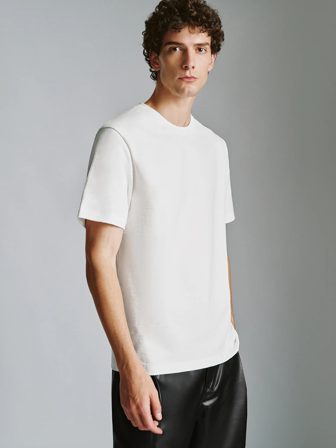 Crew Neck Straight T-Shirt - Image 15