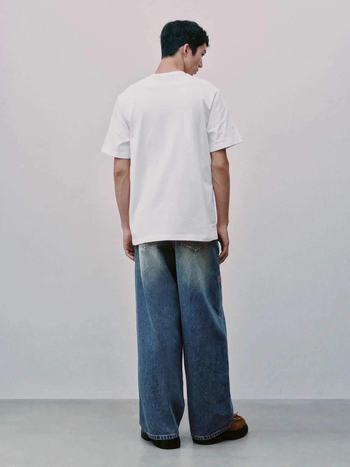 Crew Neck T-Shirts - Image 6