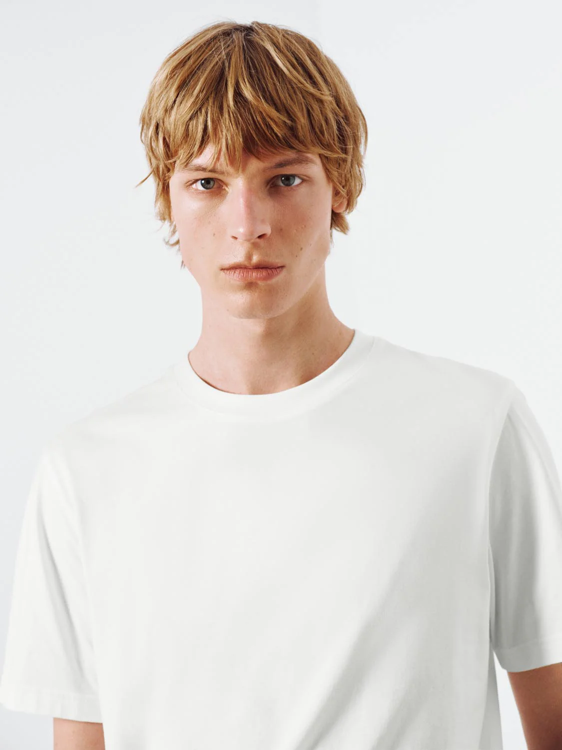 Crew Neck T-Shirts - Image 11