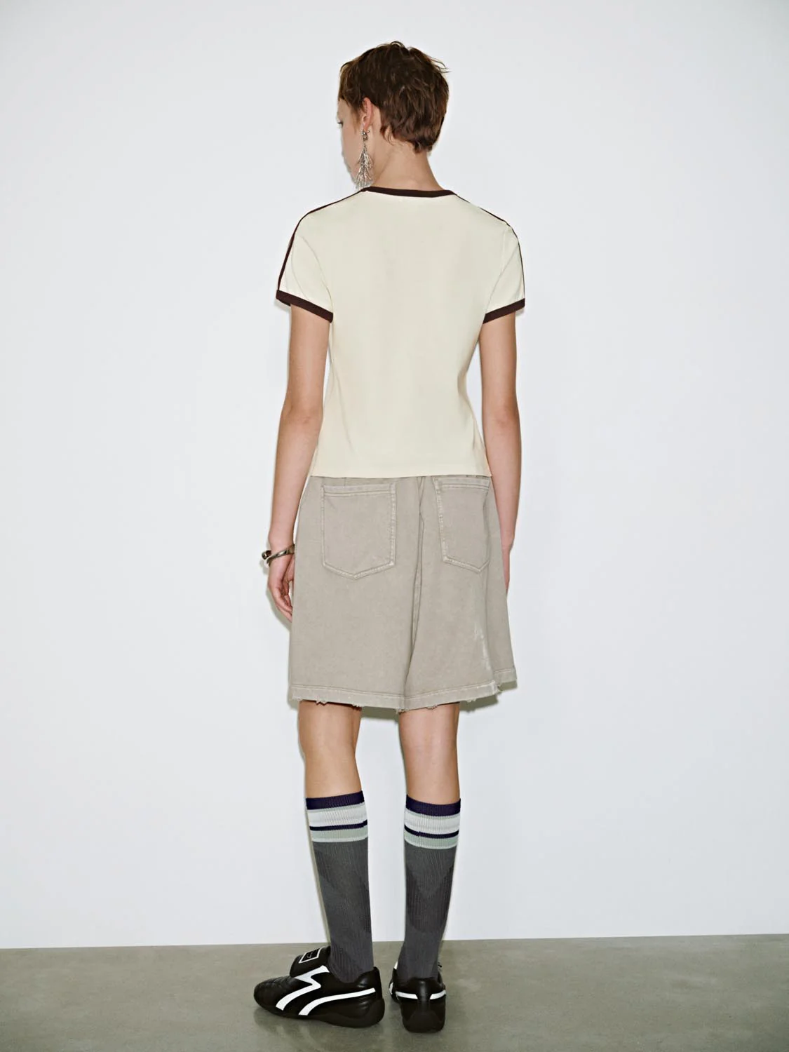 Cropped Short Sleeve T-Shirts - Image 6
