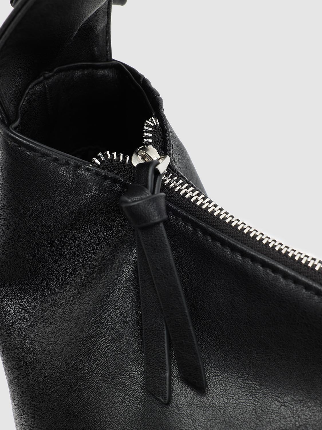 Crossbody Bags - Image 4