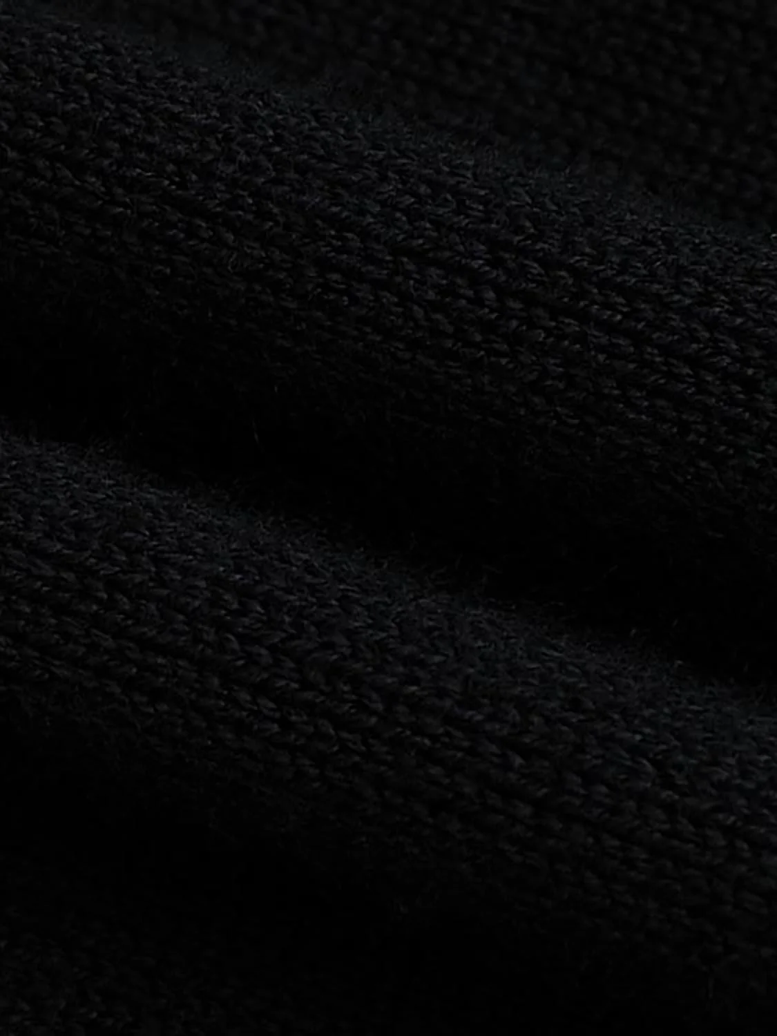 Cut-Out Long Sleeve Knitted T-Shirts - Image 8