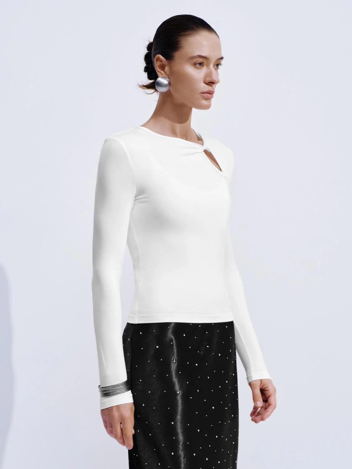 Cut Out Long Sleeve Slim Fit T-Shirts - Image 10