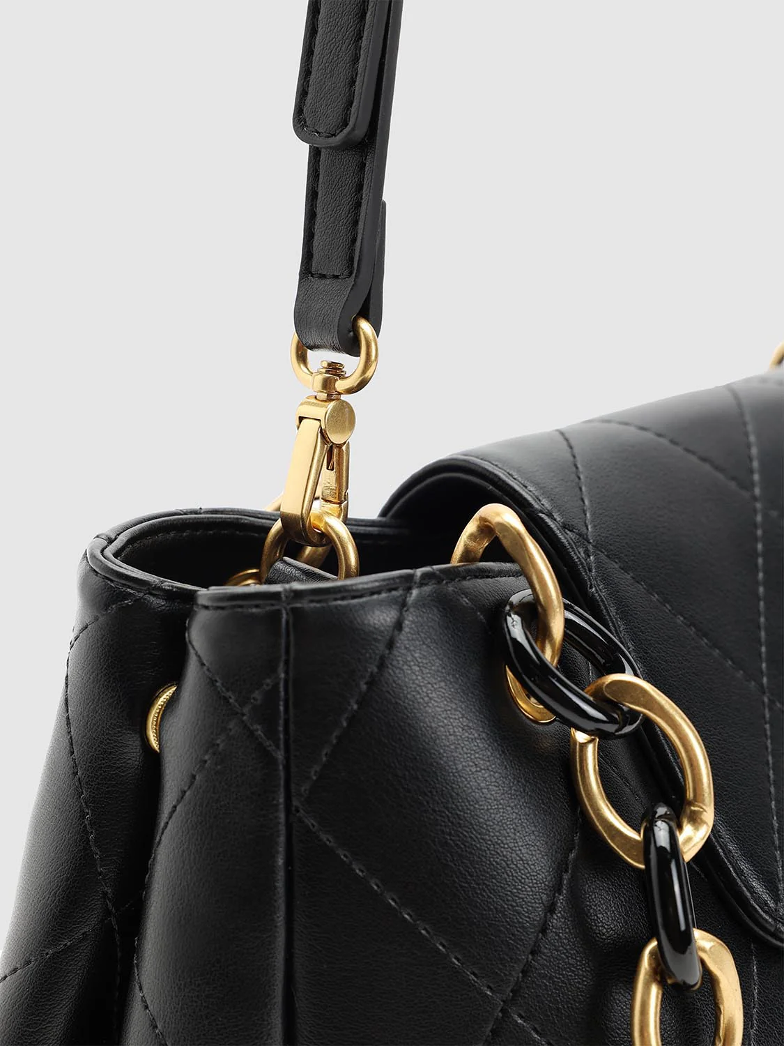 Diamond Chain Detail Handle Shoulder Bags - Image 5