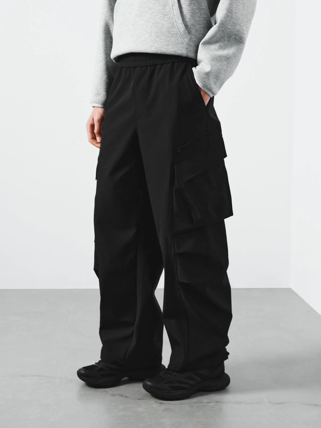 Drawstring Pull On Flap Pockets Cargo Pants - Image 3