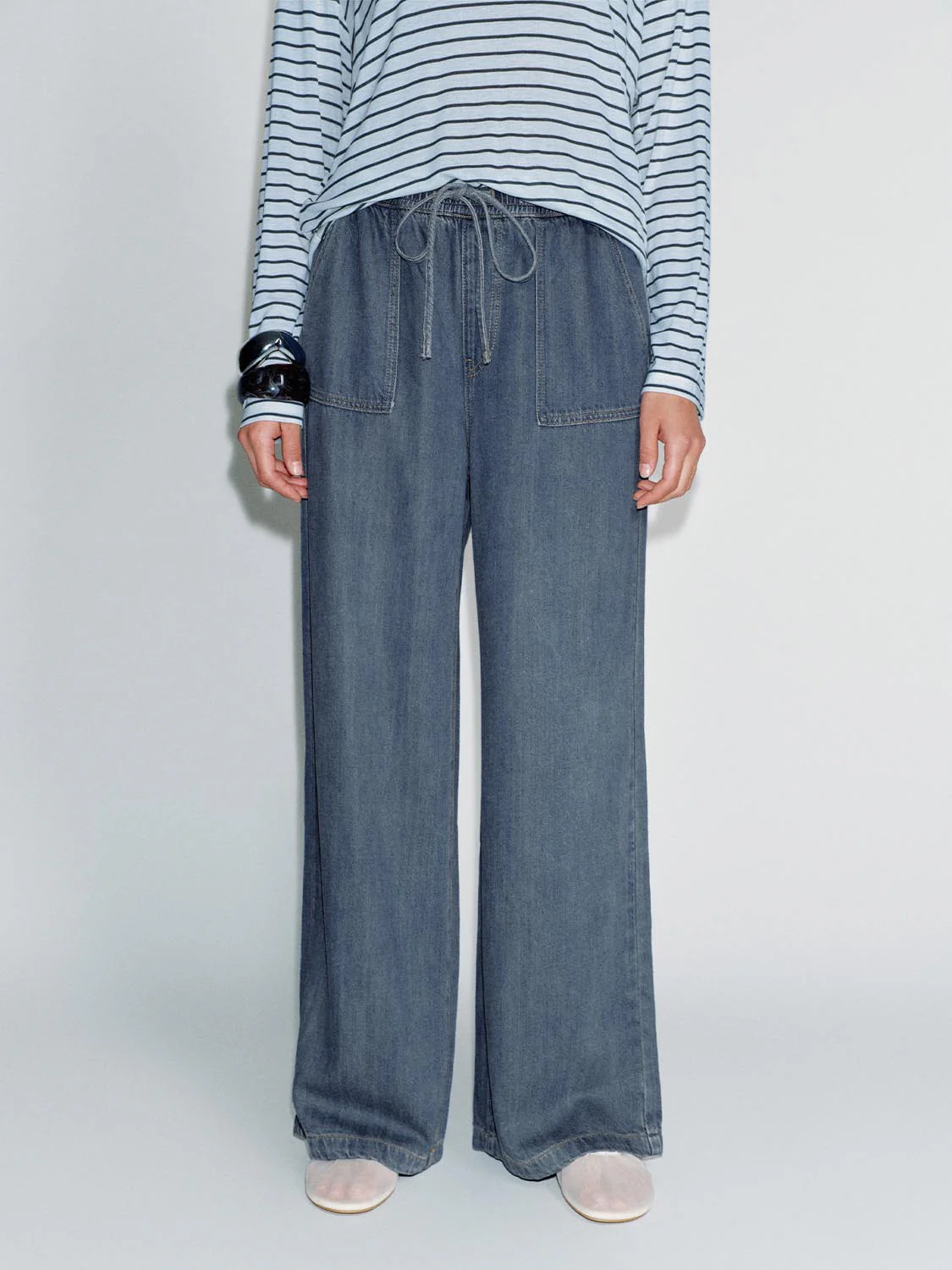 Drawstring Pull On Patch Pocket Wide Leg Jeans