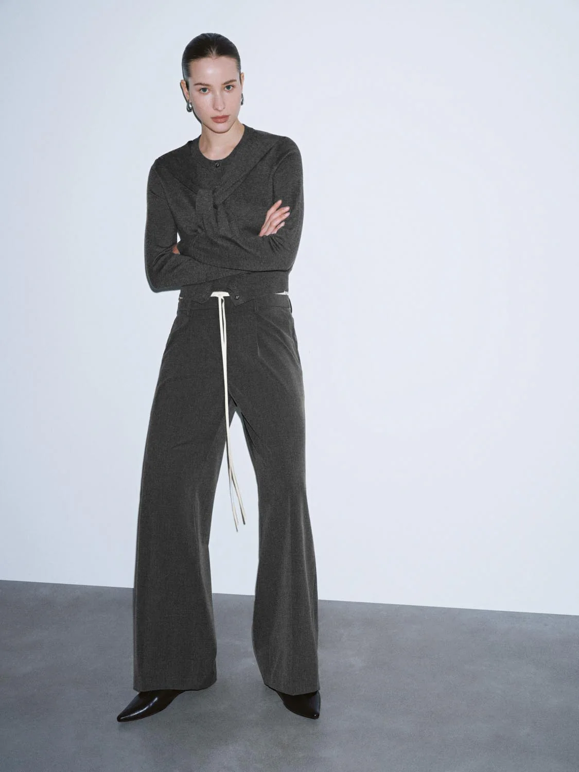 Drawstring Pull On Pleated Wide Leg Pants - Image 6