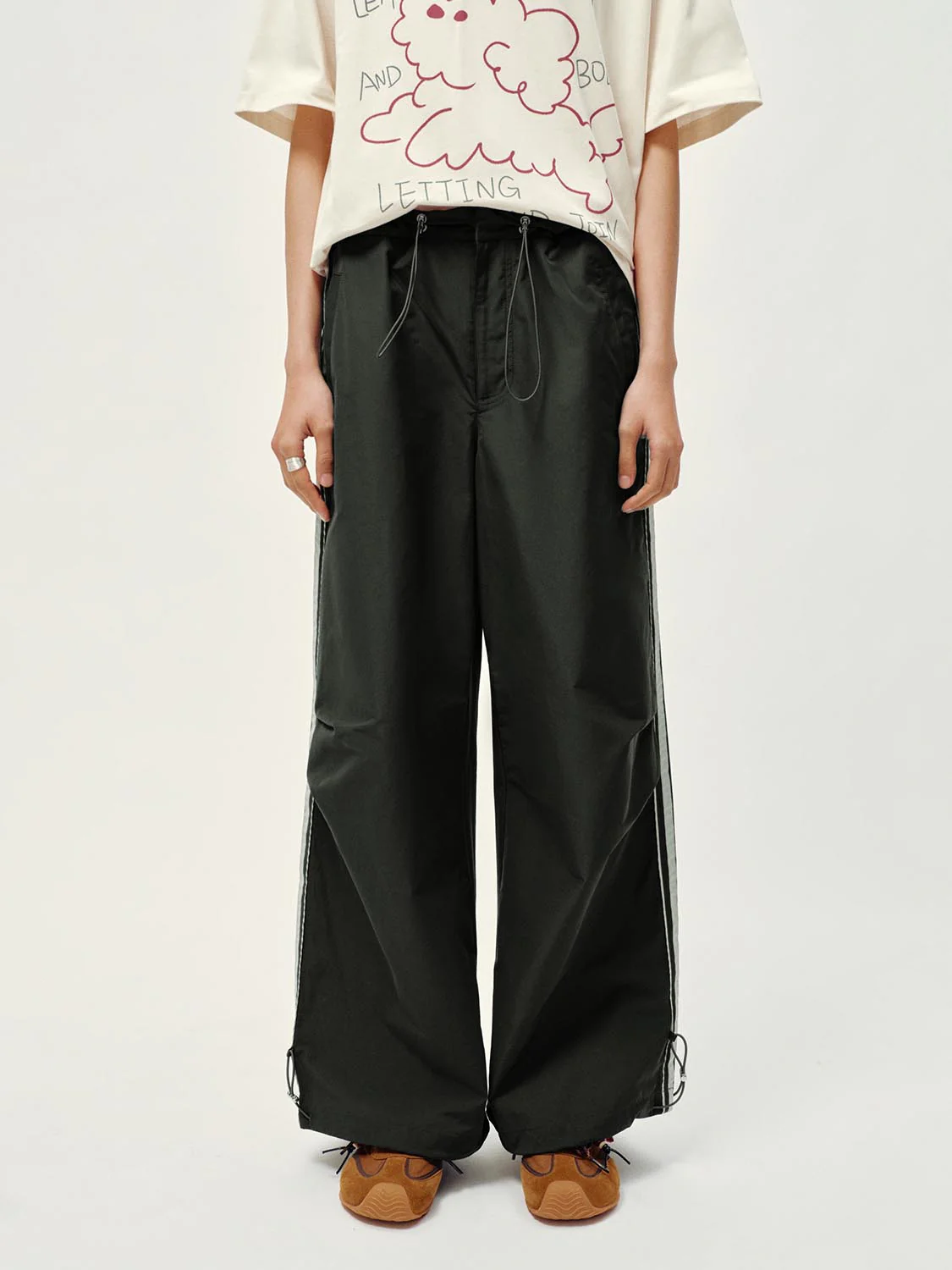Drawstring Wide Leg Cargo Pants - Image 13