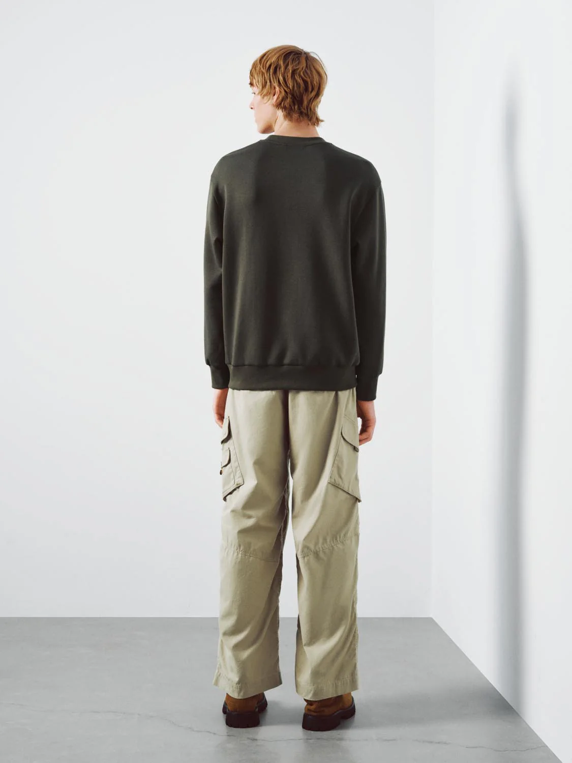 Embroidered Crew Neck Sweatshirts - Image 22